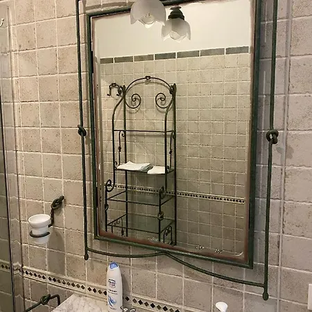 Gospodarstwo wiejskie H.m. *