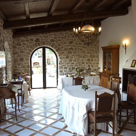 Gospodarstwo wiejskie H.m. *