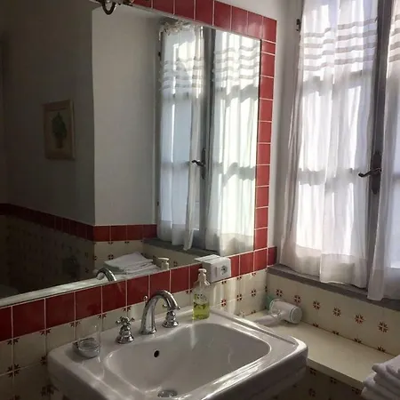 Gospodarstwo wiejskie H.m. *