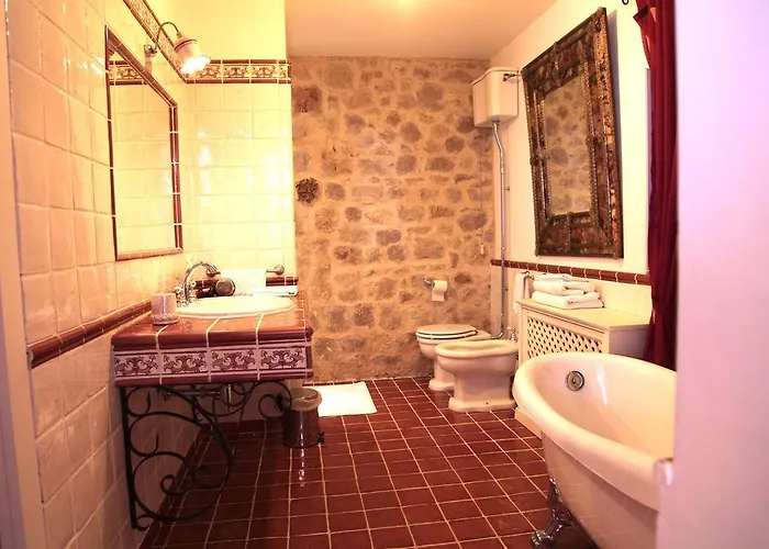 Country house H.m. *